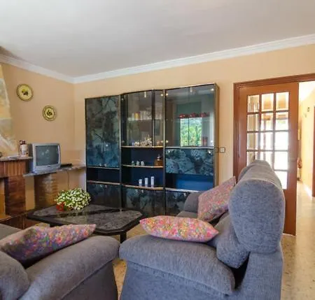 Montbarbat Sleeps 6 Pool Villa Mont Barbat