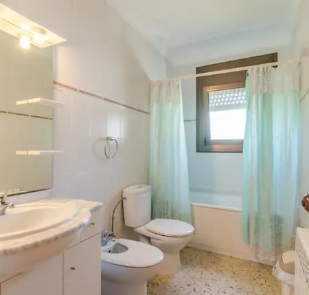 Montbarbat Sleeps 6 Pool *