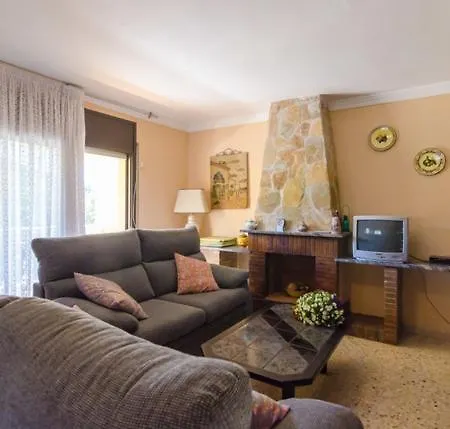 Villa Montbarbat Sleeps 6 Pool